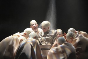 Viata-plicticoasa-si-preaplina-a-visatorului-Francois-(foto-Maria-Stefanescu)-(2)